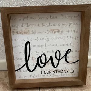 Farmhouse Love Sign